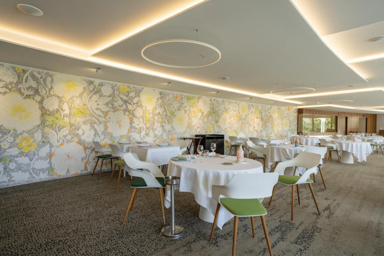 Hotel Restaurant La Vague De Saint Paul Bagian luar foto